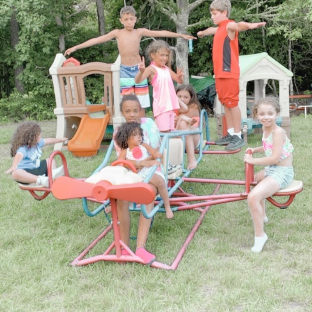 Meet your Posher, Mya